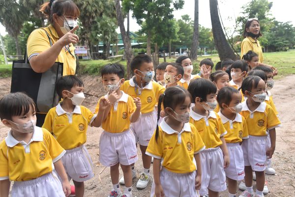 โรงเรียนปรีชานุศาสน์